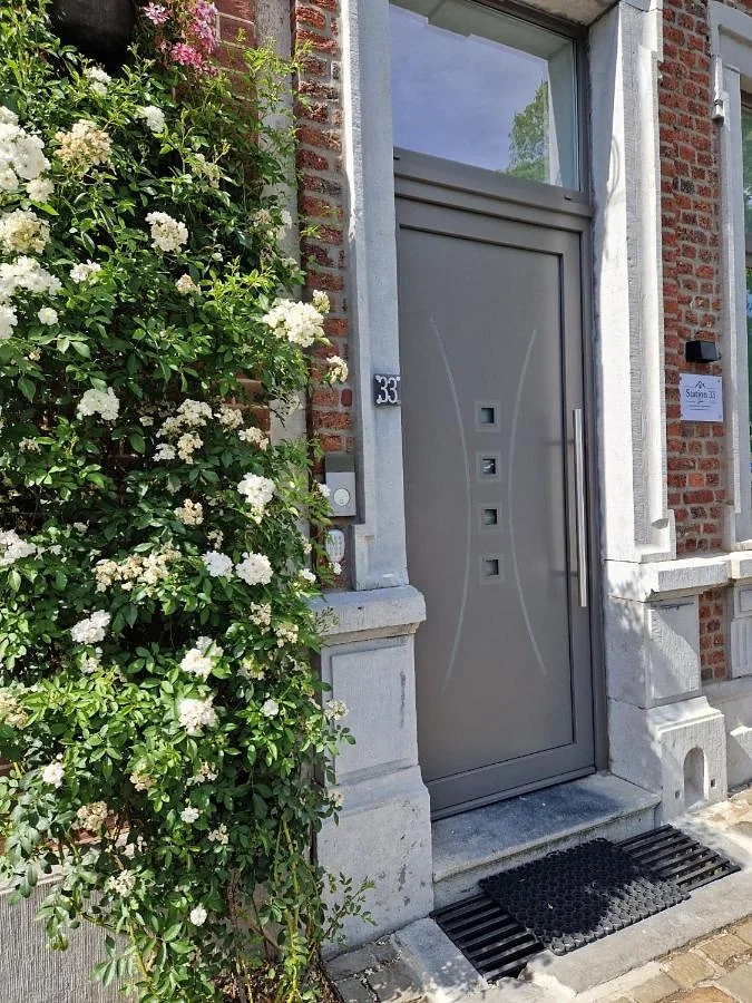 Die blumengeschmückte Fassade des Hauses von 1907 in der Rue de la Gare in Spa